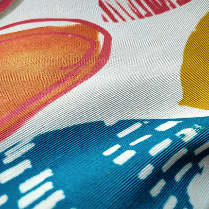 Tenda colorata con fantasia astratta