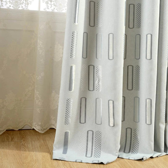 Tenda Oscurante Grigia con Design Geometrico