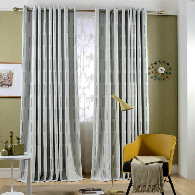 Tenda Oscurante Grigia con Design Geometrico