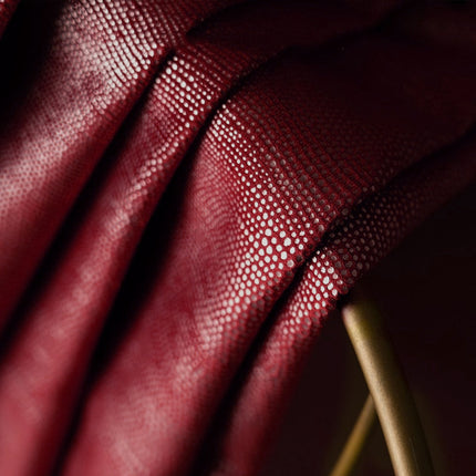 Tenda oscurante termica colore bordeaux